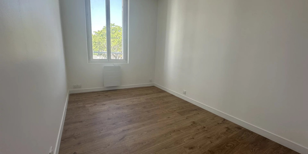 appartement à STE FOY LA GRANDE (33220)